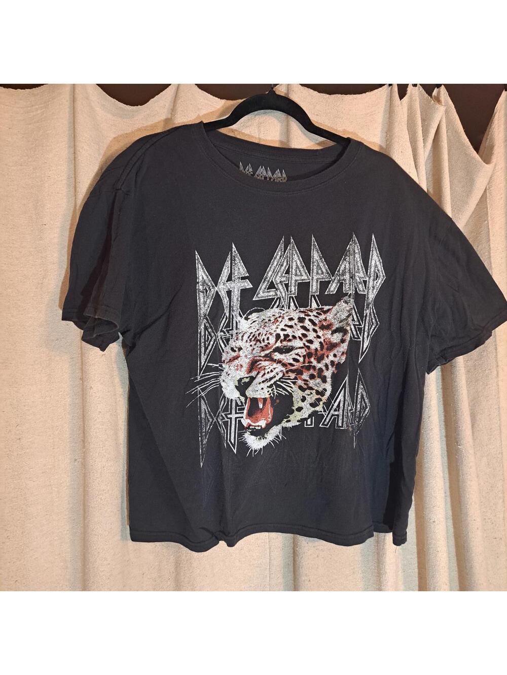 Def Leppard Graphic Tee XXL